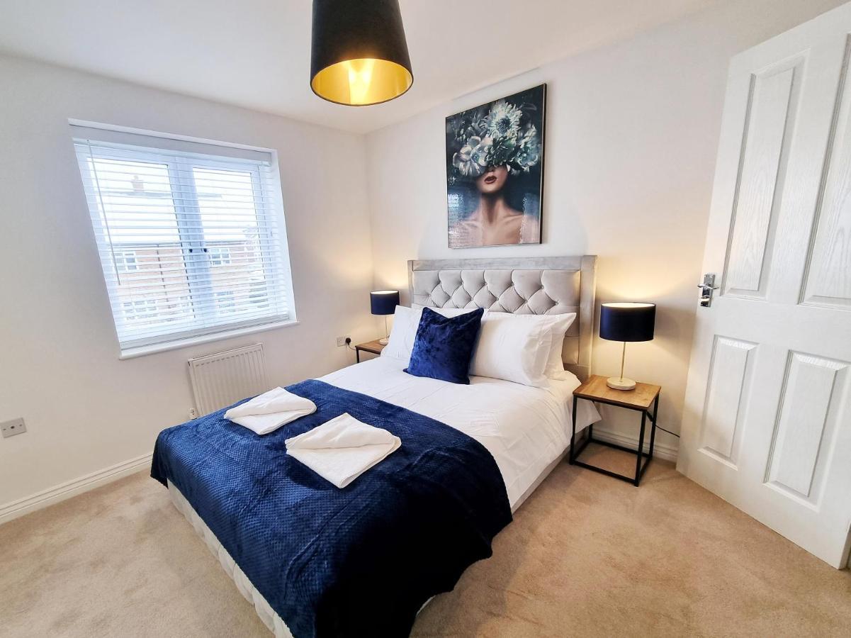 Modern & Spacious 3 Bedrooms And 2 Bathrooms Home, Free Parking! Cambridge  Exteriér fotografie